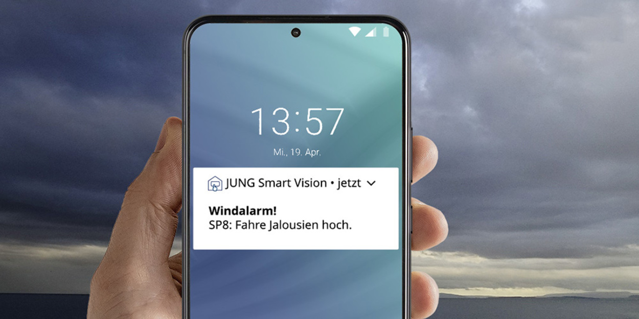 JUNG Smart Panel 8 bei Elektro-Tautenhahn in Leuna OT Kötzschau